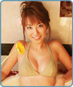 山本梓